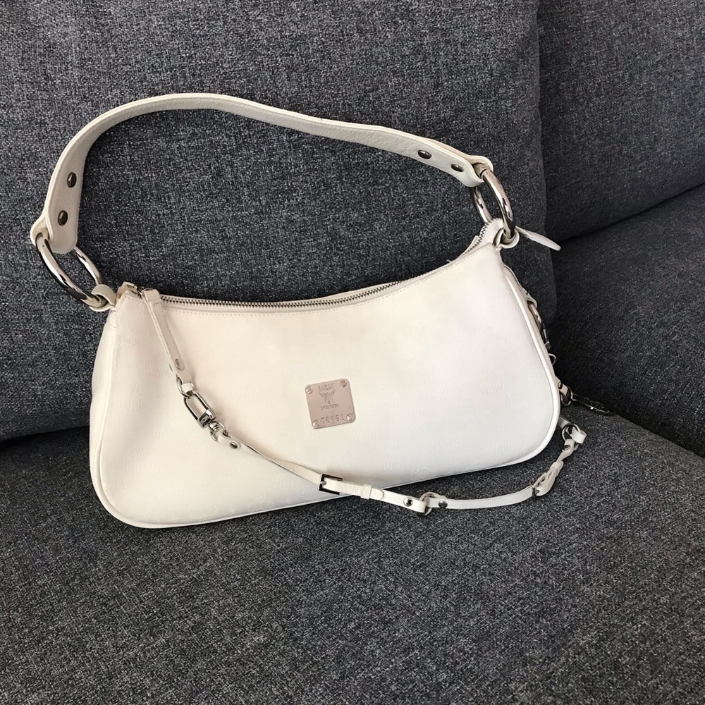 🦋AUTHENTIC MCM SHOULDER BAG 🦋